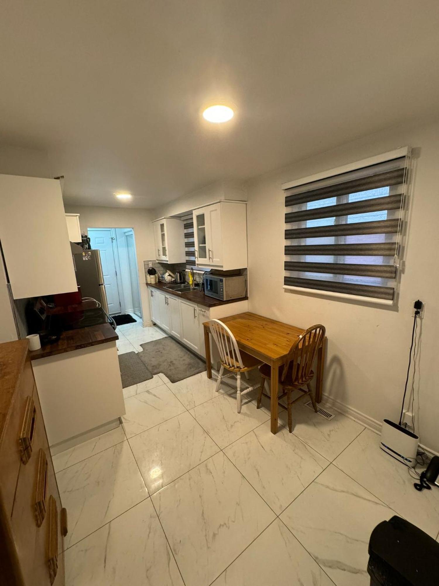 28 Bingham Road Hotel Brampton Ngoại thất bức ảnh